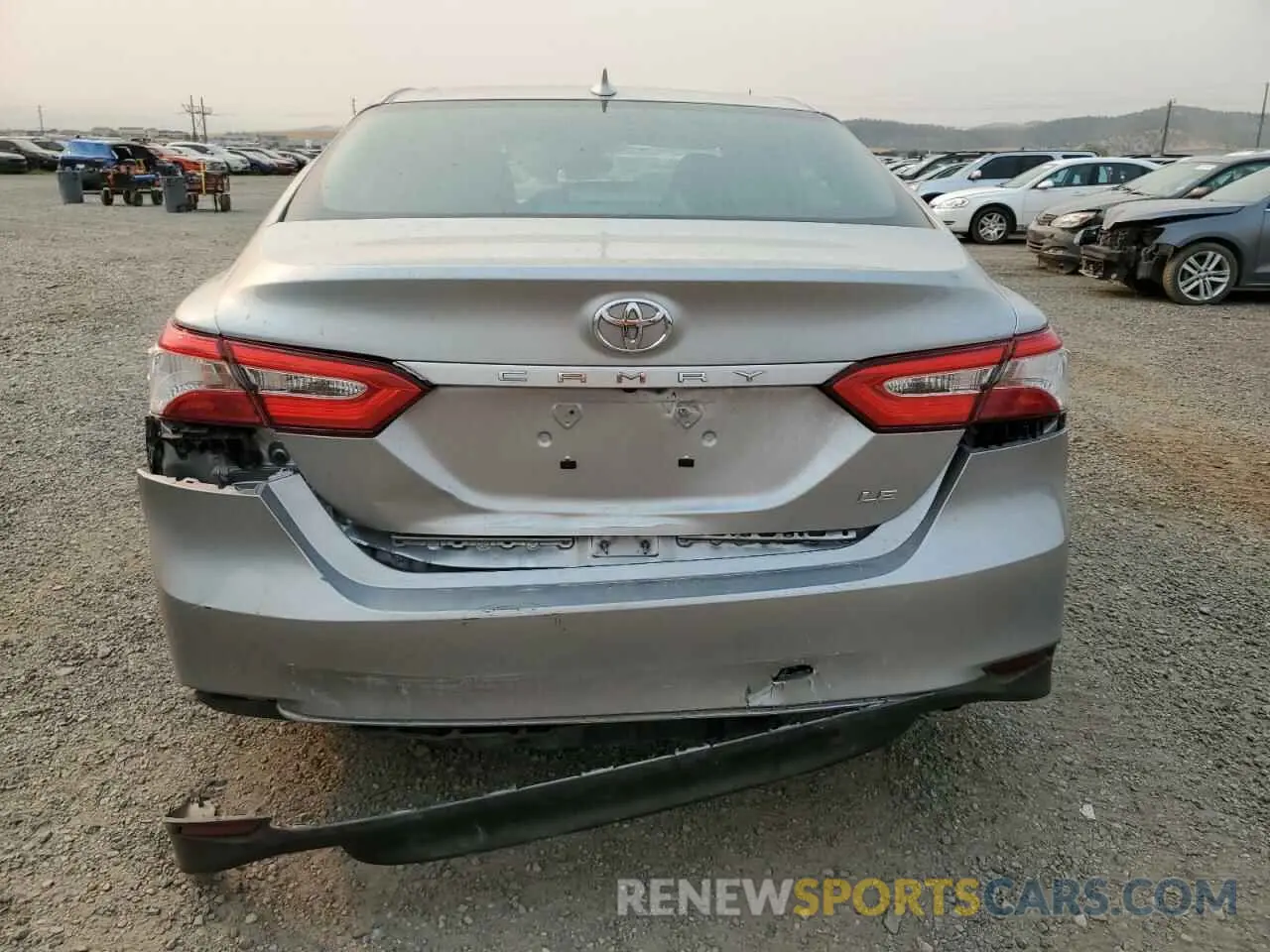 6 fotografías del automóvil dañado 4T1B11HK8KU188985 TOYOTA CAMRY 2019
