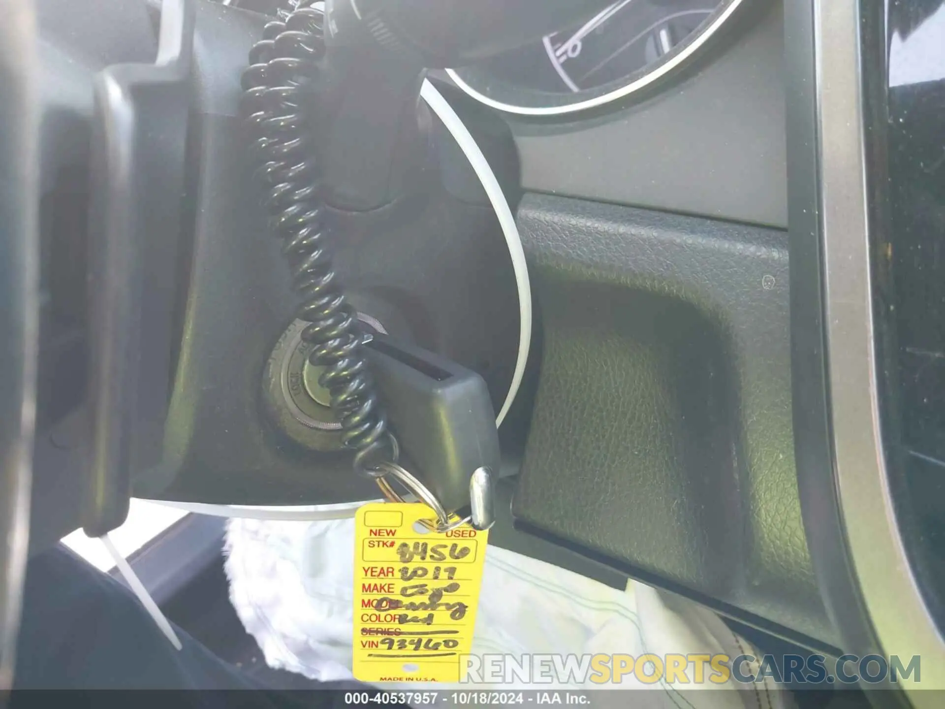 11 fotografías del automóvil dañado 4T1B11HK8KU193460 TOYOTA CAMRY 2019