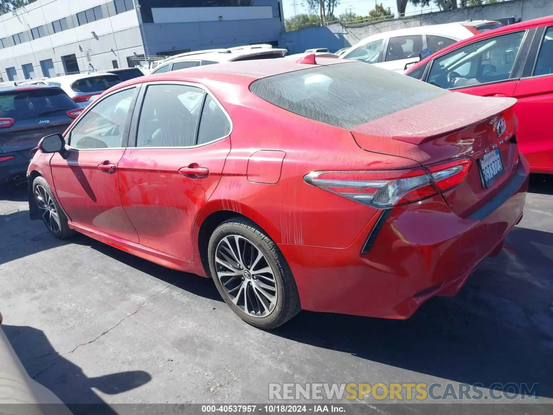 3 fotografías del automóvil dañado 4T1B11HK8KU193460 TOYOTA CAMRY 2019