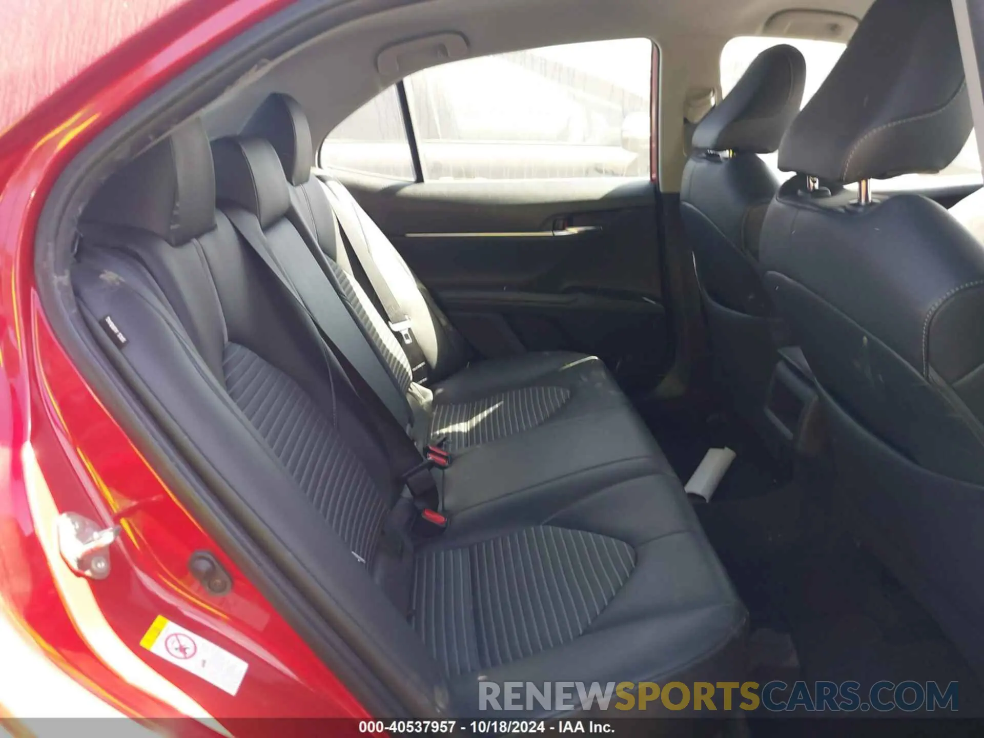 8 fotografías del automóvil dañado 4T1B11HK8KU193460 TOYOTA CAMRY 2019