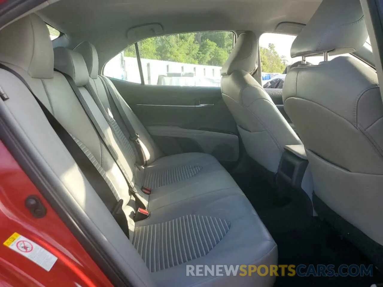 10 fotografías del automóvil dañado 4T1B11HK8KU212492 TOYOTA CAMRY 2019