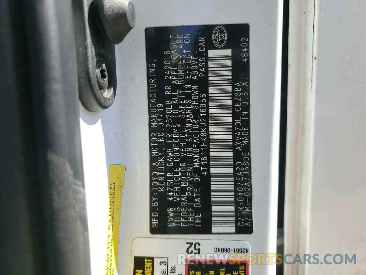 12 fotografías del automóvil dañado 4T1B11HK8KU216056 TOYOTA CAMRY 2019