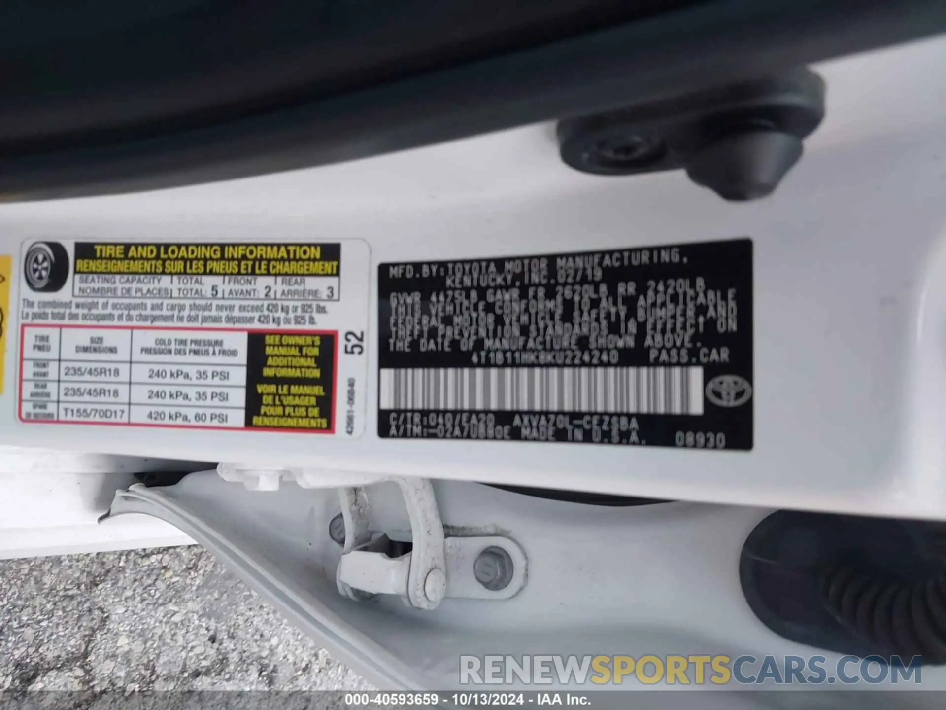 9 fotografías del automóvil dañado 4T1B11HK8KU224240 TOYOTA CAMRY 2019
