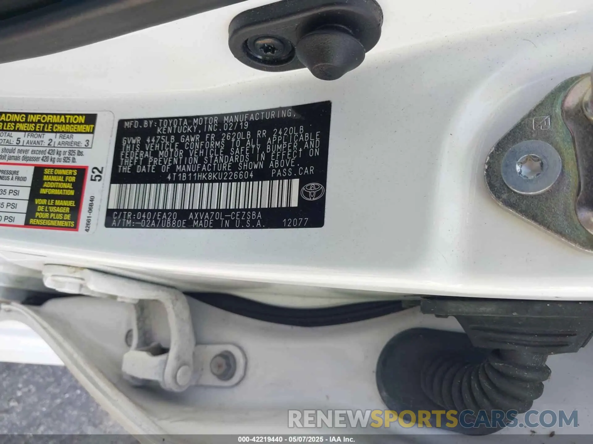9 fotografías del automóvil dañado 4T1B11HK8KU226604 TOYOTA CAMRY 2019
