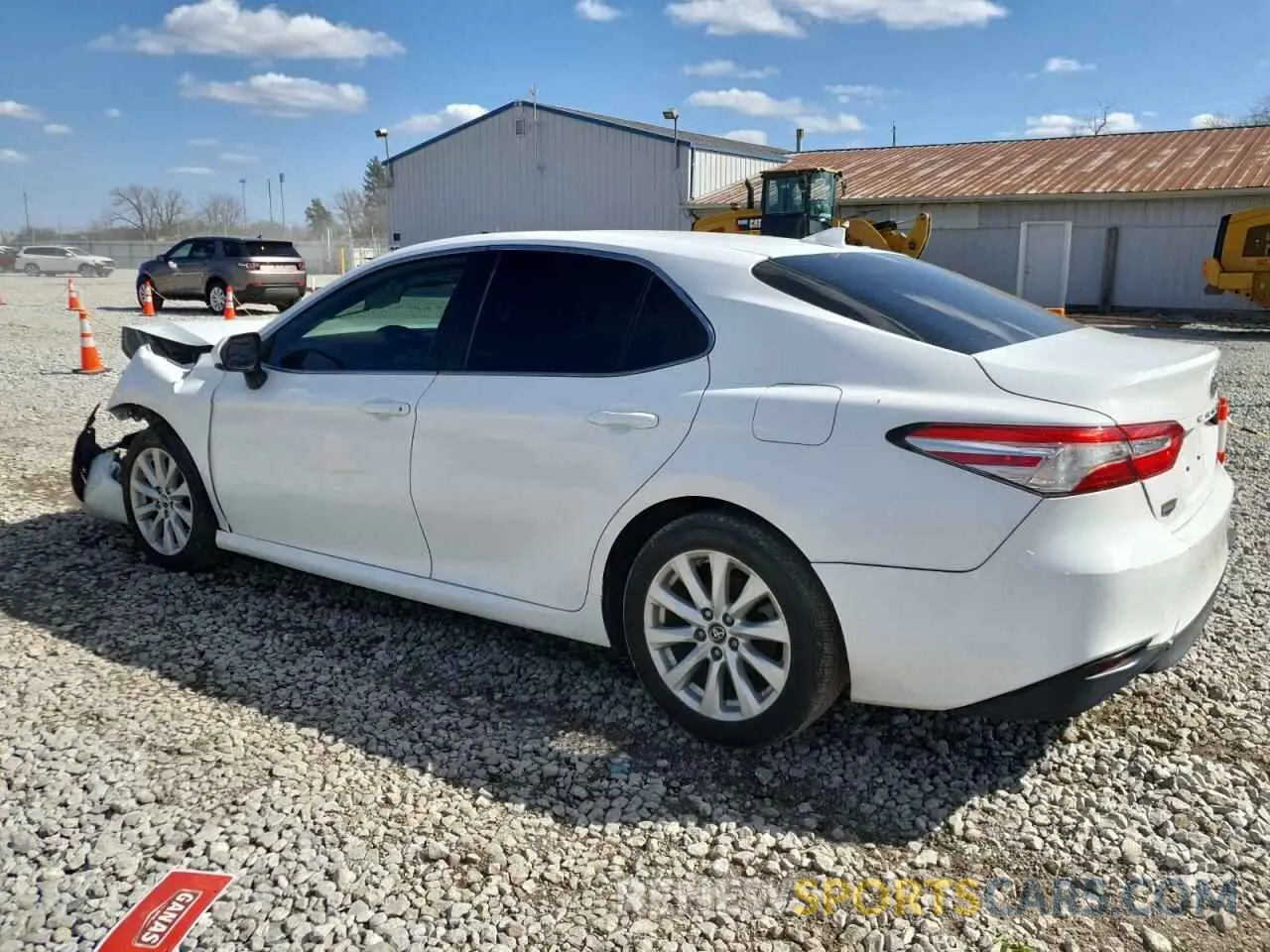 2 fotografías del automóvil dañado 4T1B11HK8KU228207 TOYOTA CAMRY 2019