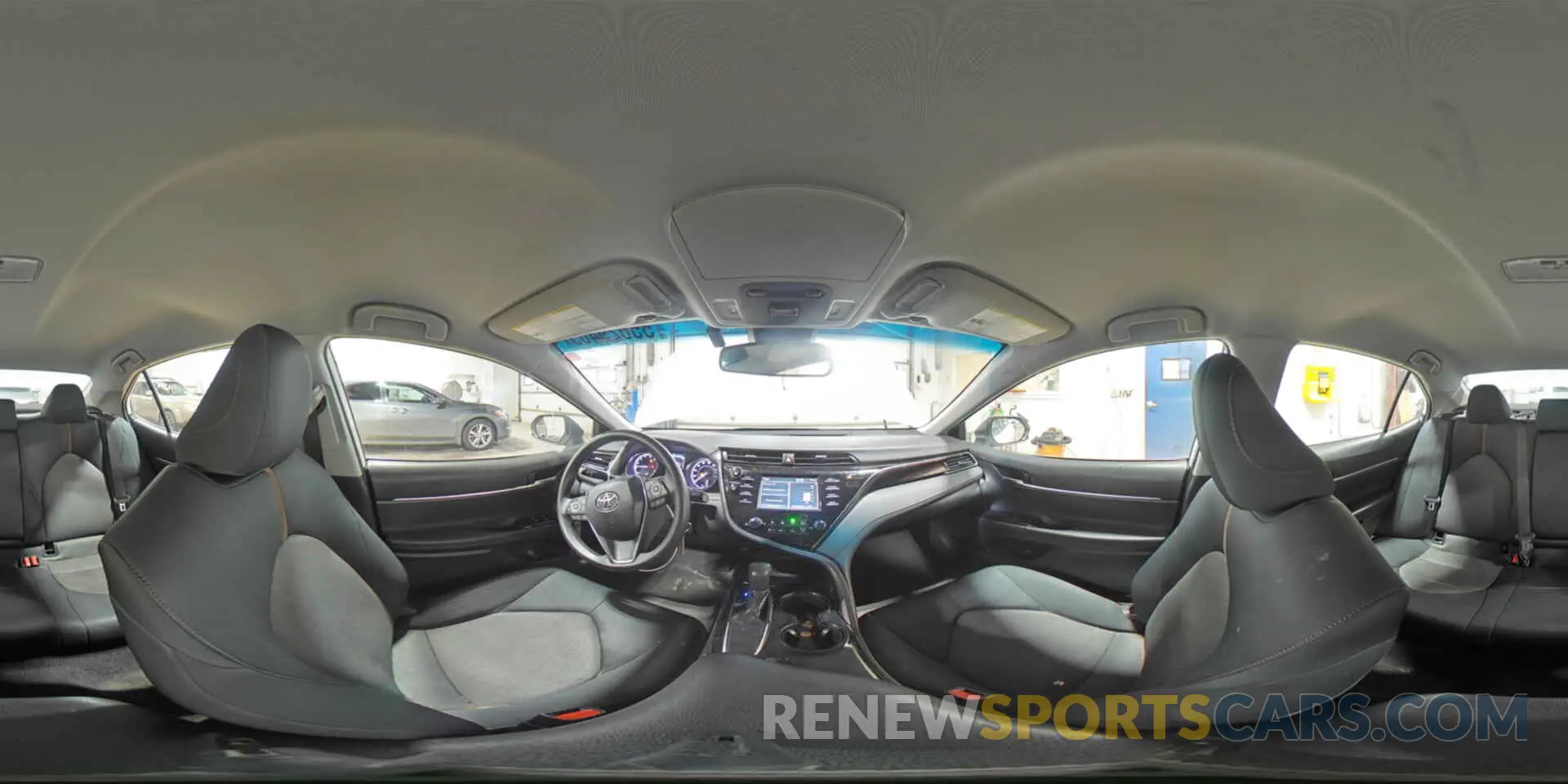 14 fotografías del automóvil dañado 4T1B11HK8KU242219 TOYOTA CAMRY 2019