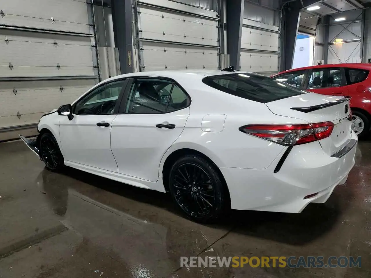 2 fotografías del automóvil dañado 4T1B11HK8KU247761 TOYOTA CAMRY 2019