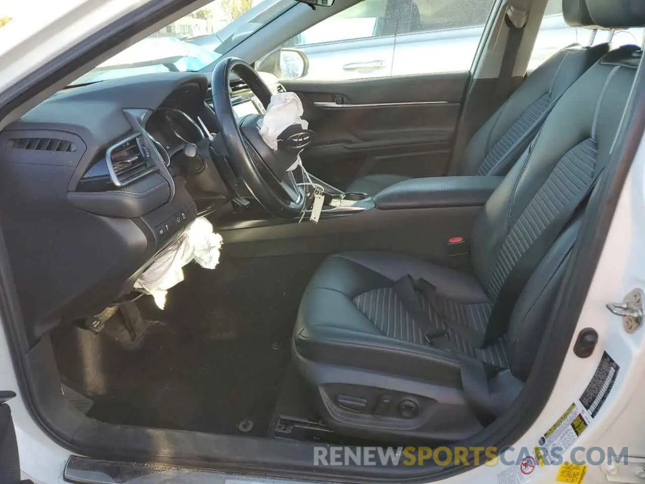 7 fotografías del automóvil dañado 4T1B11HK8KU247761 TOYOTA CAMRY 2019