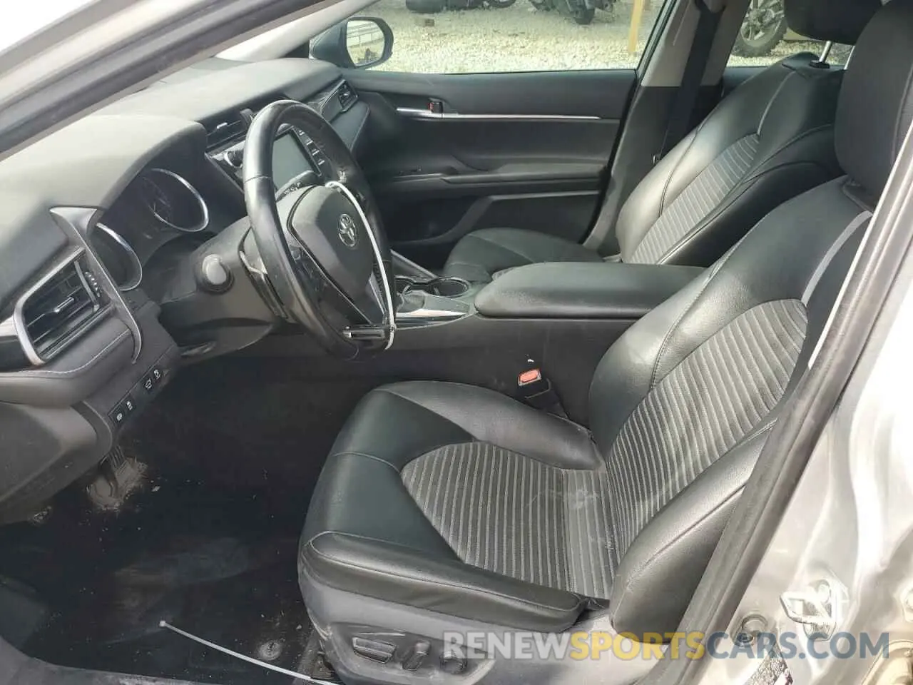 7 fotografías del automóvil dañado 4T1B11HK8KU255083 TOYOTA CAMRY 2019