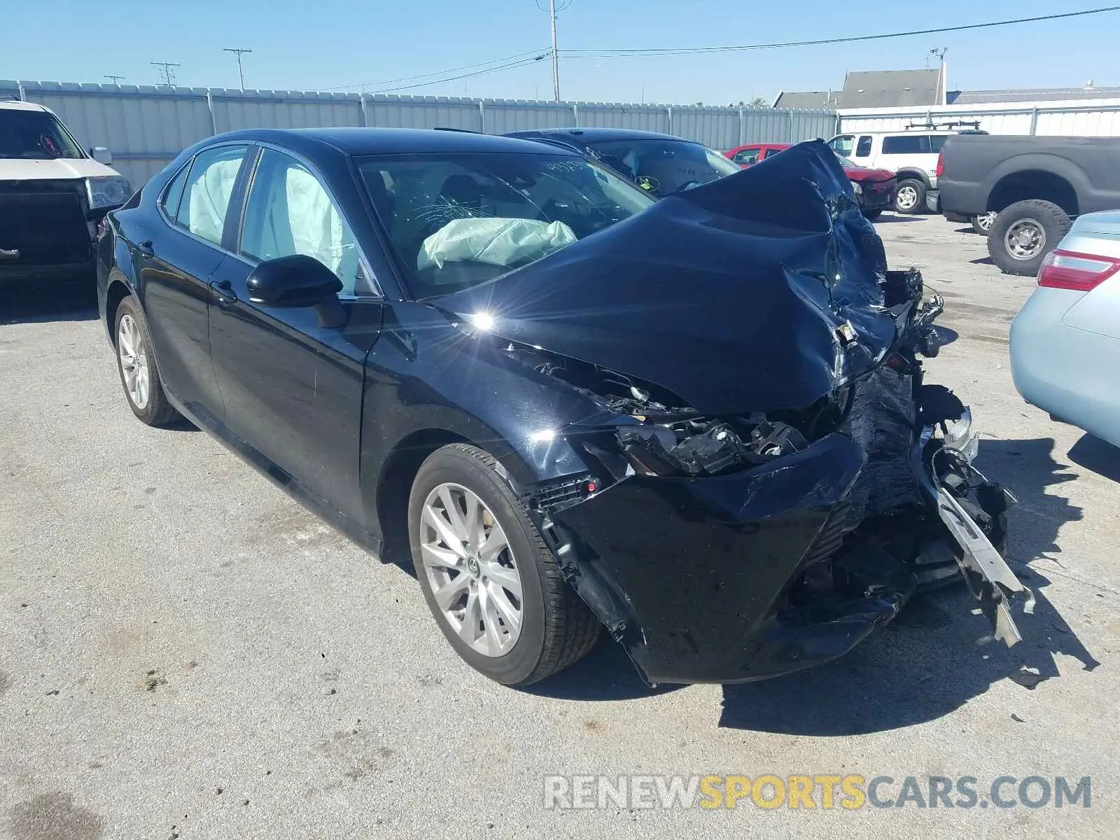 1 fotografías del automóvil dañado 4T1B11HK8KU255875 TOYOTA CAMRY 2019