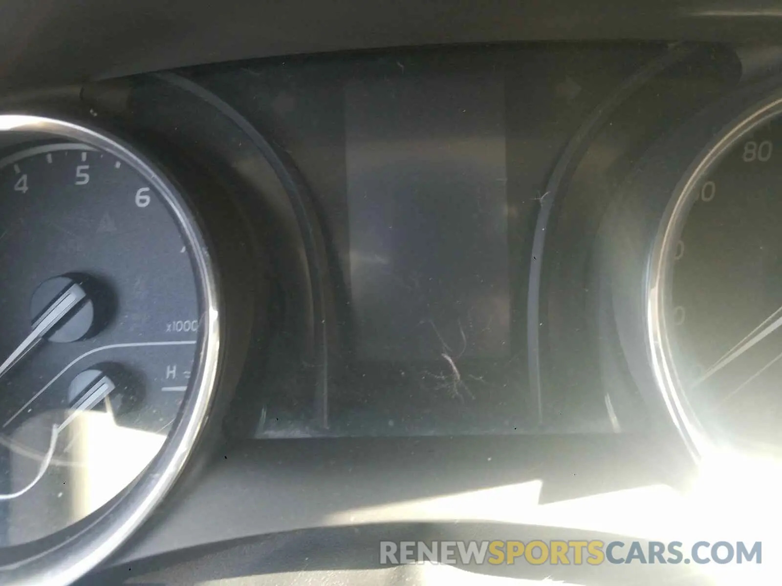 8 fotografías del automóvil dañado 4T1B11HK8KU255875 TOYOTA CAMRY 2019