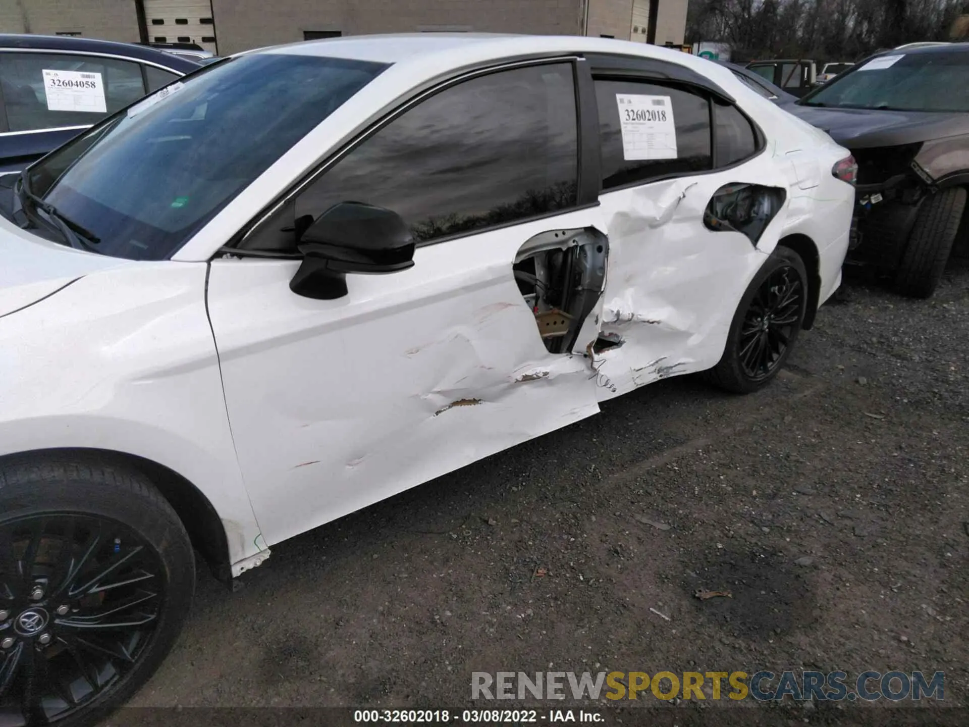 6 fotografías del automóvil dañado 4T1B11HK8KU268285 TOYOTA CAMRY 2019