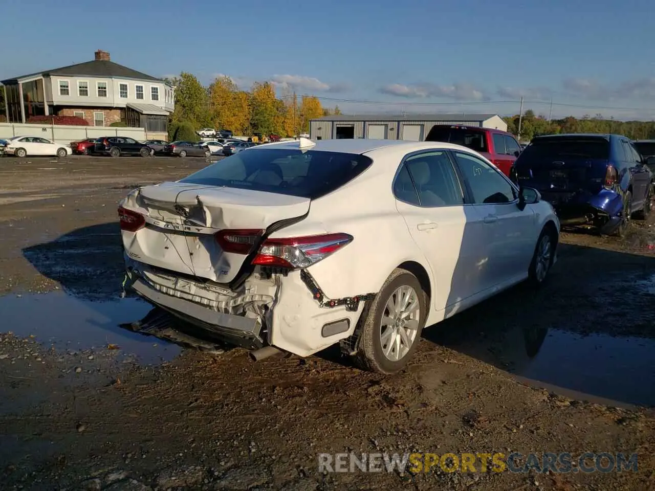 4 fotografías del automóvil dañado 4T1B11HK8KU286222 TOYOTA CAMRY 2019