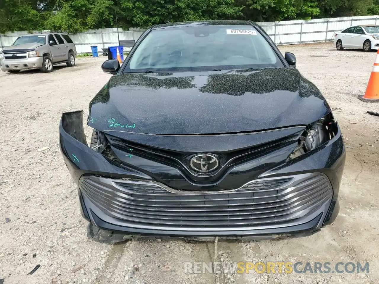 5 fotografías del automóvil dañado 4T1B11HK8KU295096 TOYOTA CAMRY 2019
