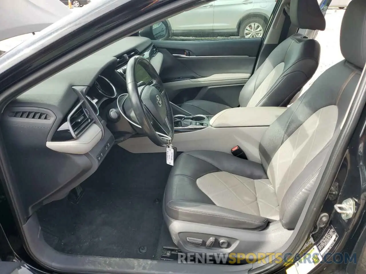 7 fotografías del automóvil dañado 4T1B11HK8KU295096 TOYOTA CAMRY 2019