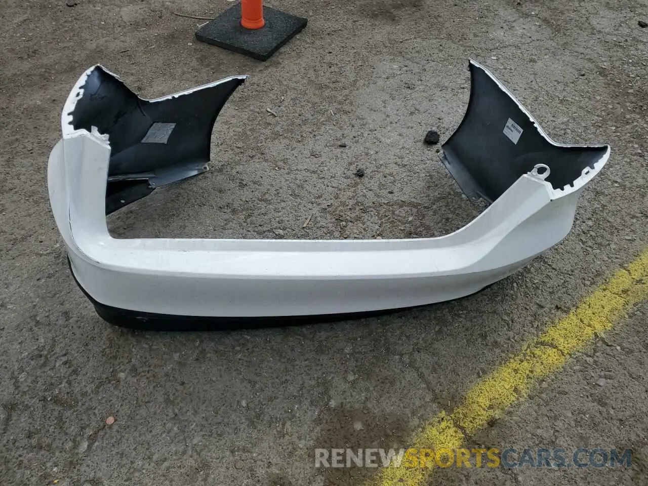 12 fotografías del automóvil dañado 4T1B11HK8KU699743 TOYOTA CAMRY 2019