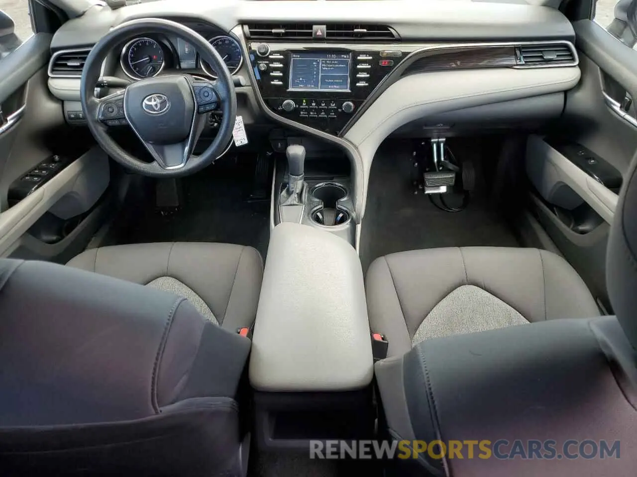 8 fotografías del automóvil dañado 4T1B11HK8KU699743 TOYOTA CAMRY 2019