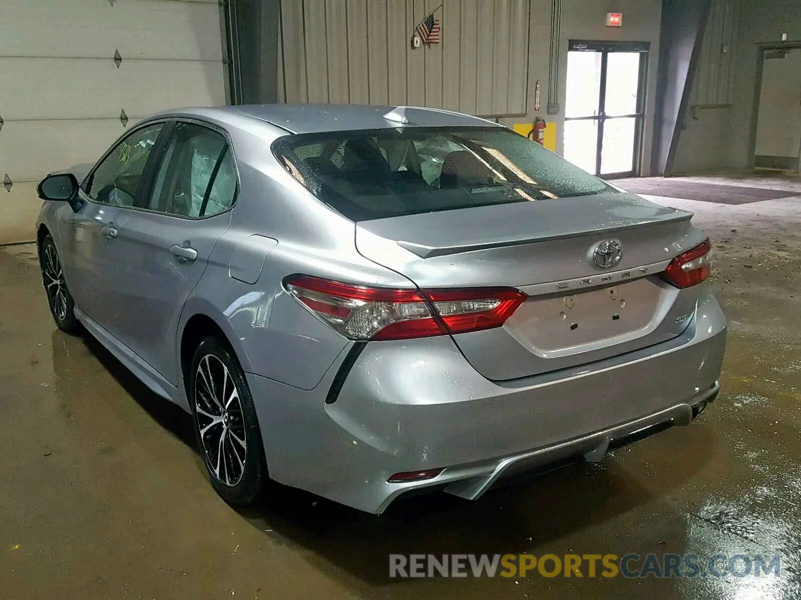 3 fotografías del automóvil dañado 4T1B11HK8KU714855 TOYOTA CAMRY 2019