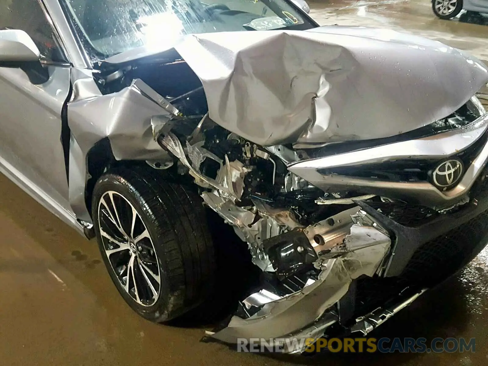 9 fotografías del automóvil dañado 4T1B11HK8KU714855 TOYOTA CAMRY 2019