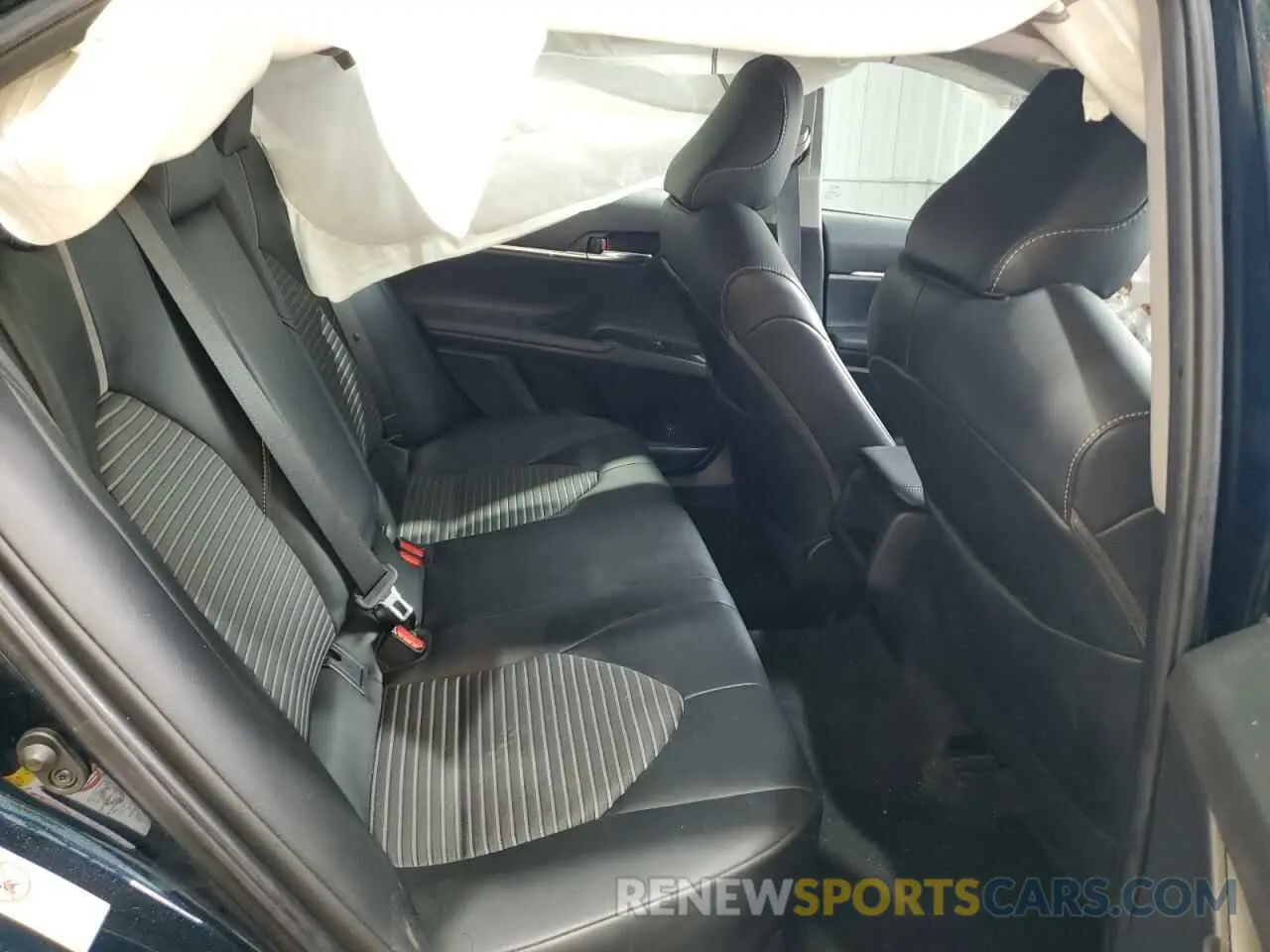 10 fotografías del automóvil dañado 4T1B11HK8KU720123 TOYOTA CAMRY 2019