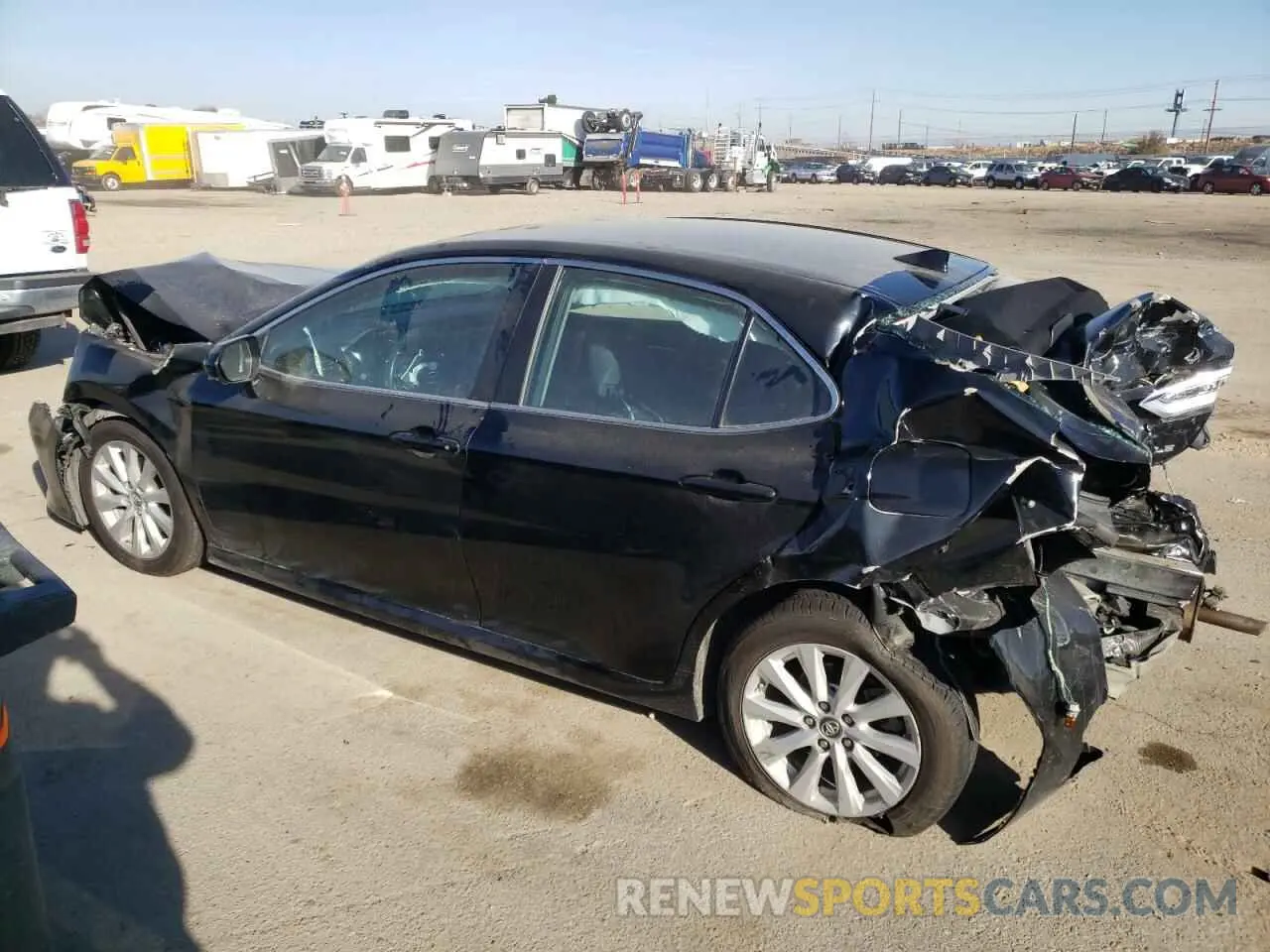 2 fotografías del automóvil dañado 4T1B11HK8KU730750 TOYOTA CAMRY 2019