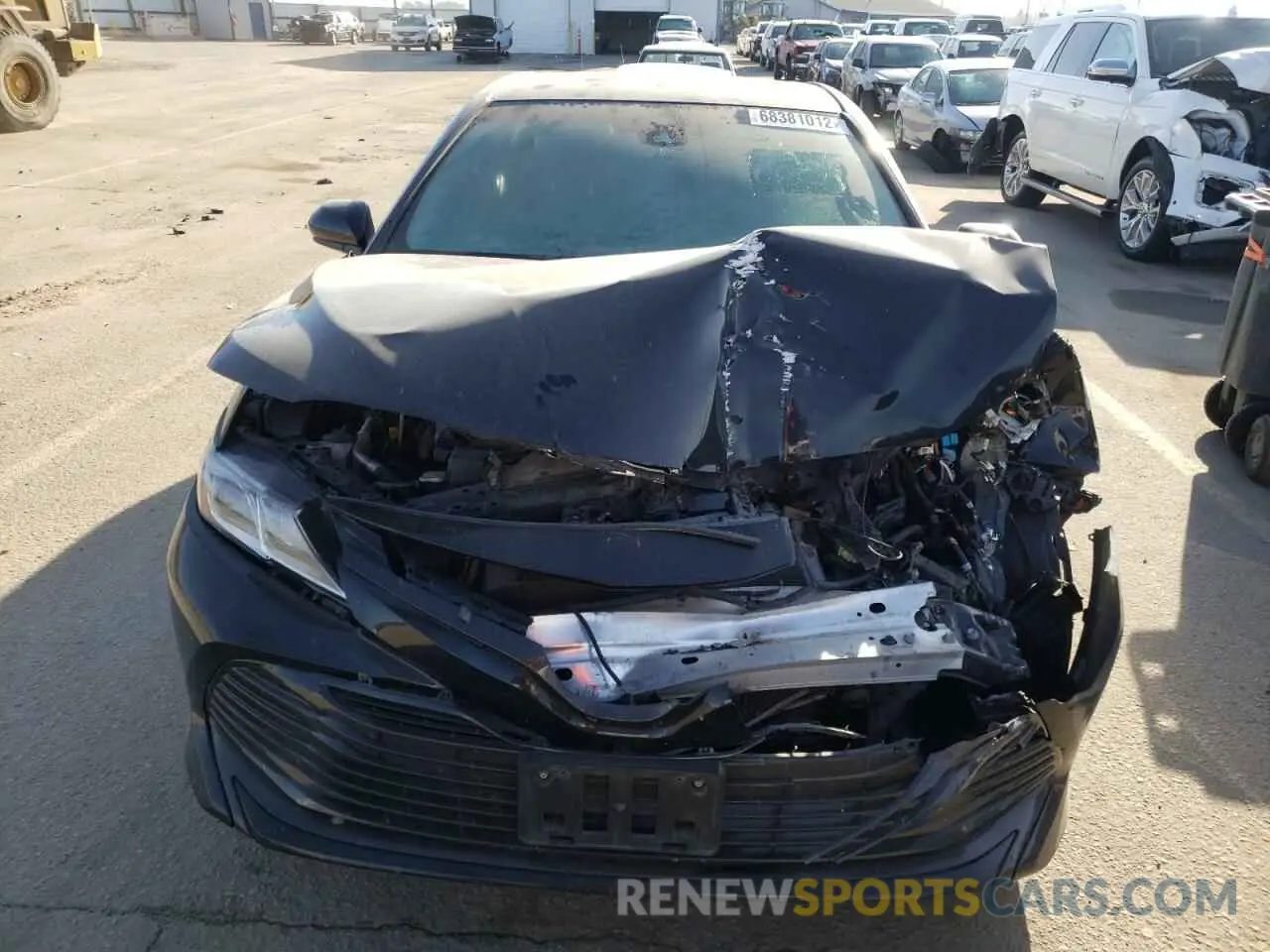 5 fotografías del automóvil dañado 4T1B11HK8KU730750 TOYOTA CAMRY 2019