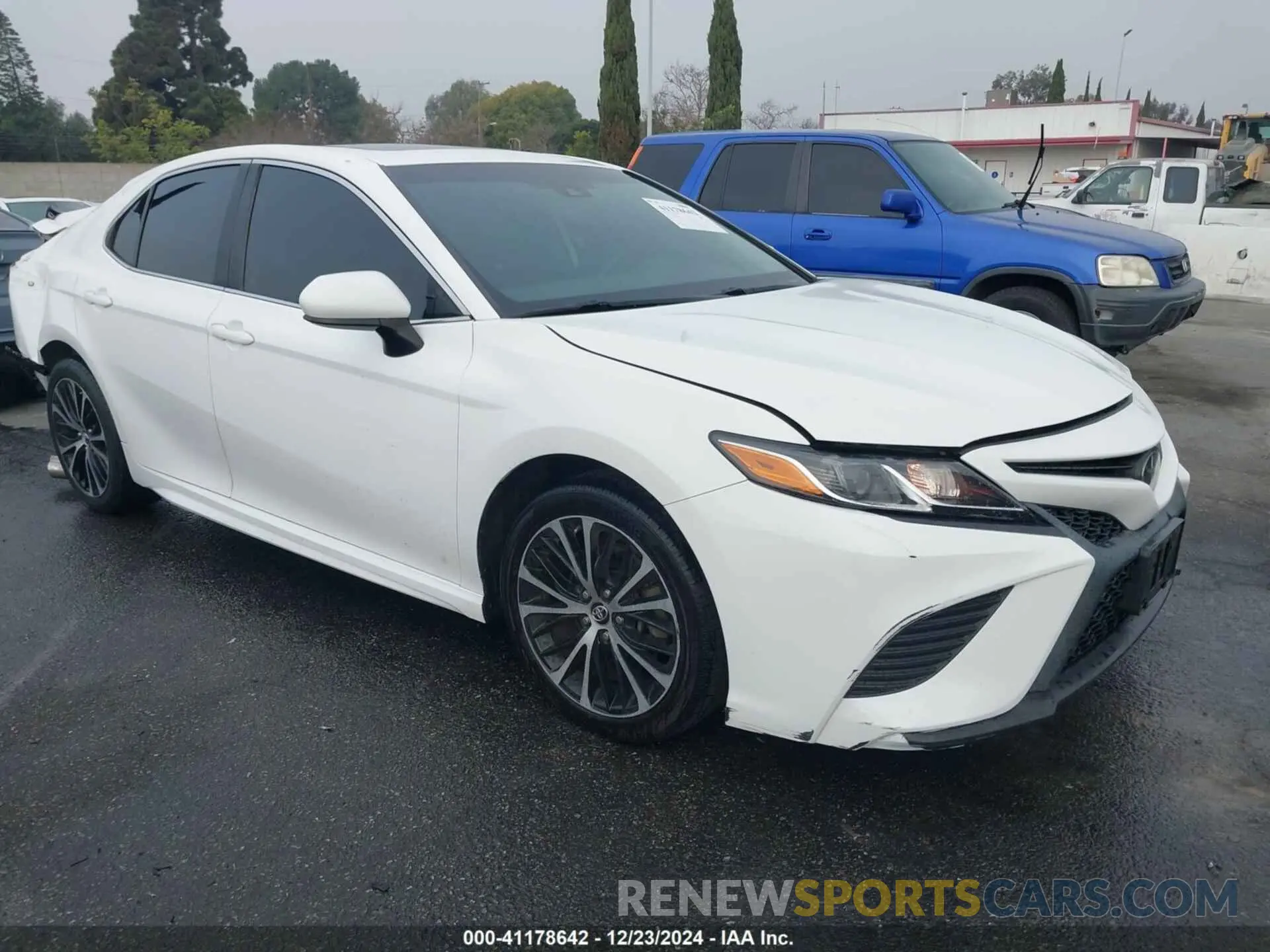 1 fotografías del automóvil dañado 4T1B11HK8KU731283 TOYOTA CAMRY 2019