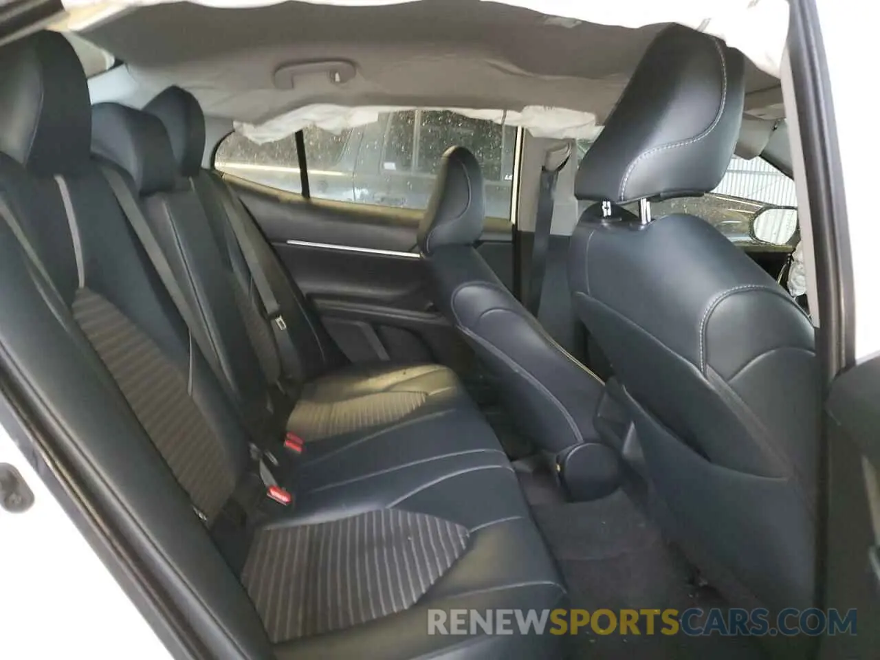 10 fotografías del automóvil dañado 4T1B11HK8KU741845 TOYOTA CAMRY 2019