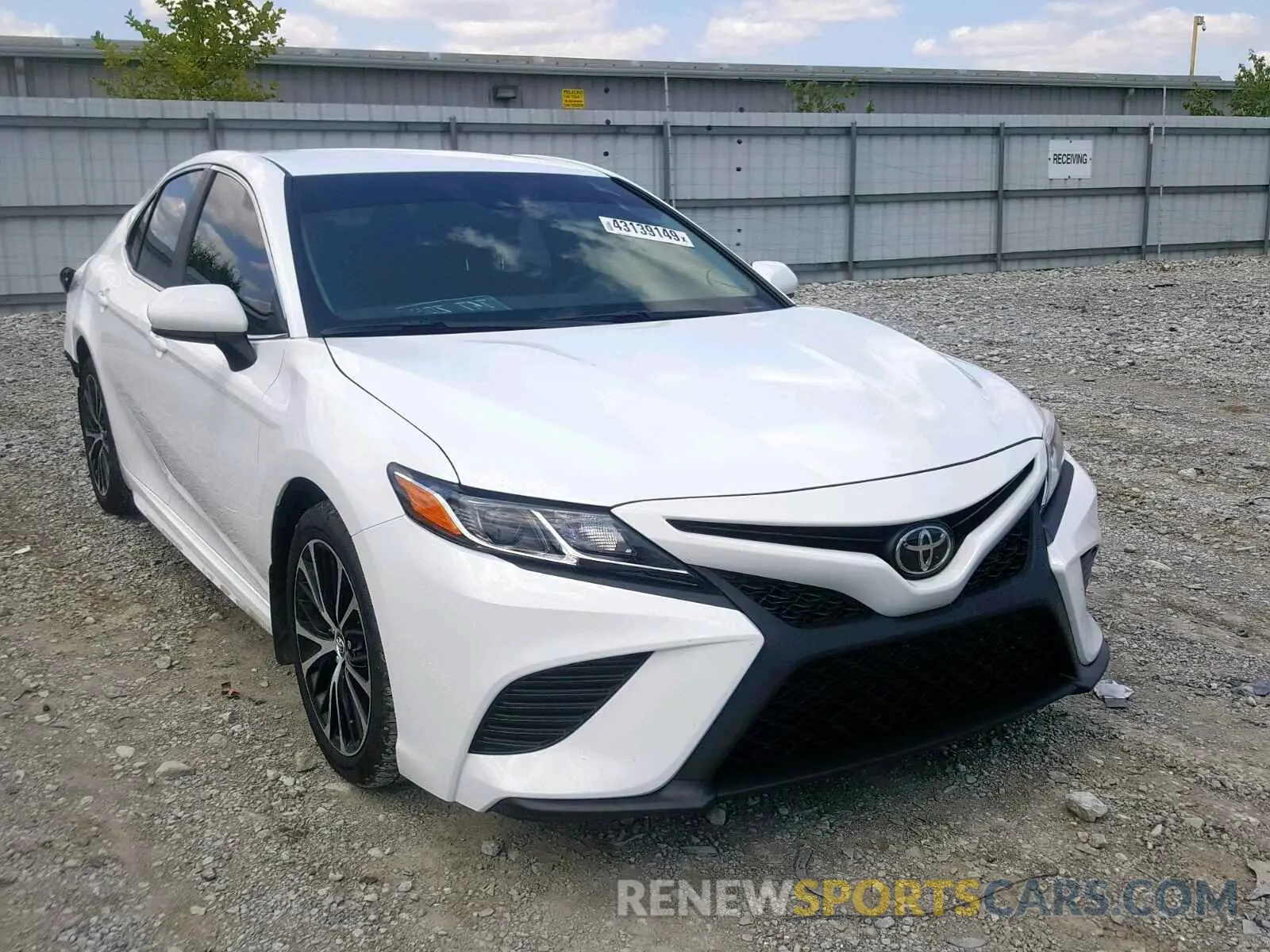 1 fotografías del automóvil dañado 4T1B11HK8KU744891 TOYOTA CAMRY 2019