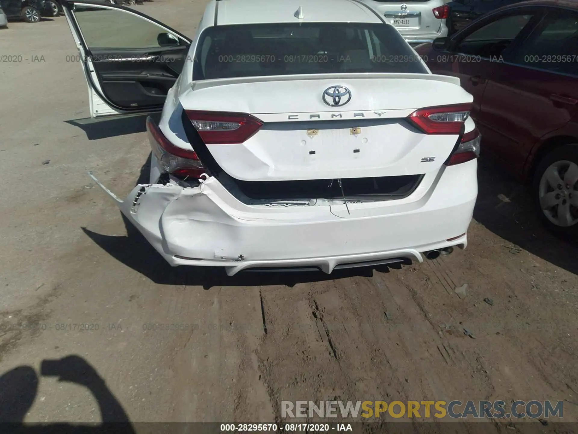 6 fotografías del automóvil dañado 4T1B11HK8KU773310 TOYOTA CAMRY 2019
