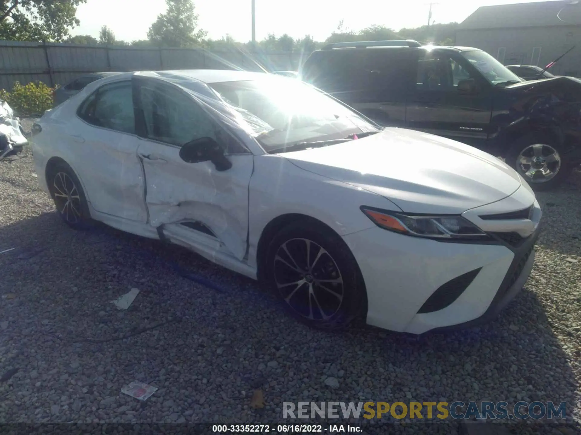 1 fotografías del automóvil dañado 4T1B11HK8KU779222 TOYOTA CAMRY 2019