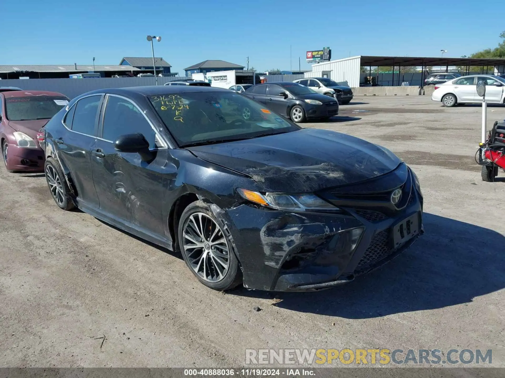1 fotografías del automóvil dañado 4T1B11HK8KU780306 TOYOTA CAMRY 2019