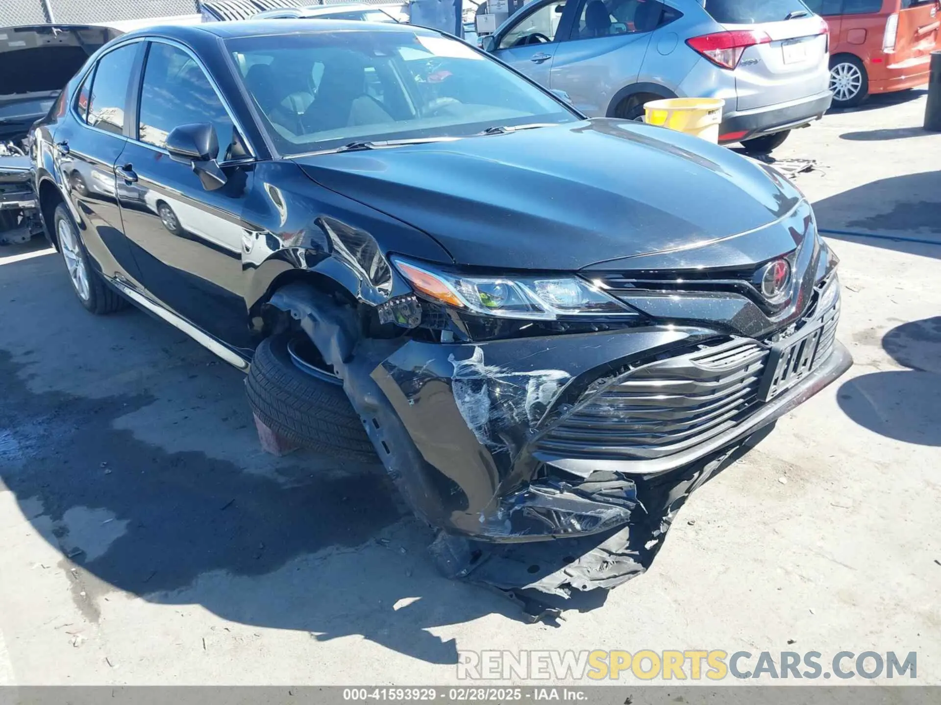 6 fotografías del automóvil dañado 4T1B11HK8KU793850 TOYOTA CAMRY 2019