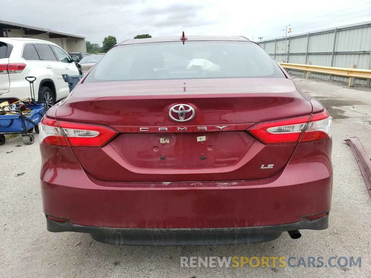 6 fotografías del automóvil dañado 4T1B11HK8KU803454 TOYOTA CAMRY 2019