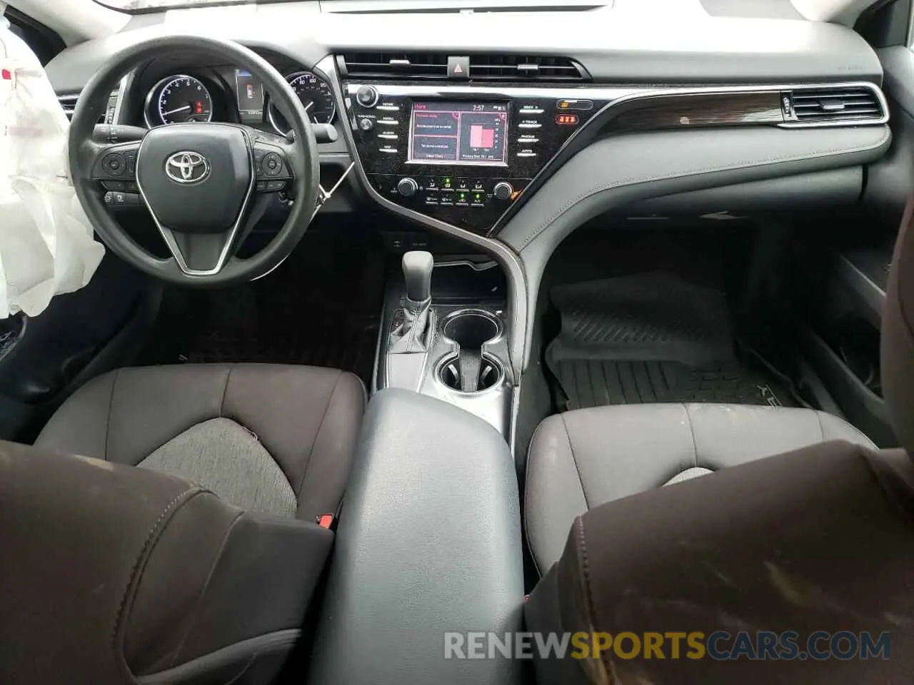 8 fotografías del automóvil dañado 4T1B11HK8KU803454 TOYOTA CAMRY 2019