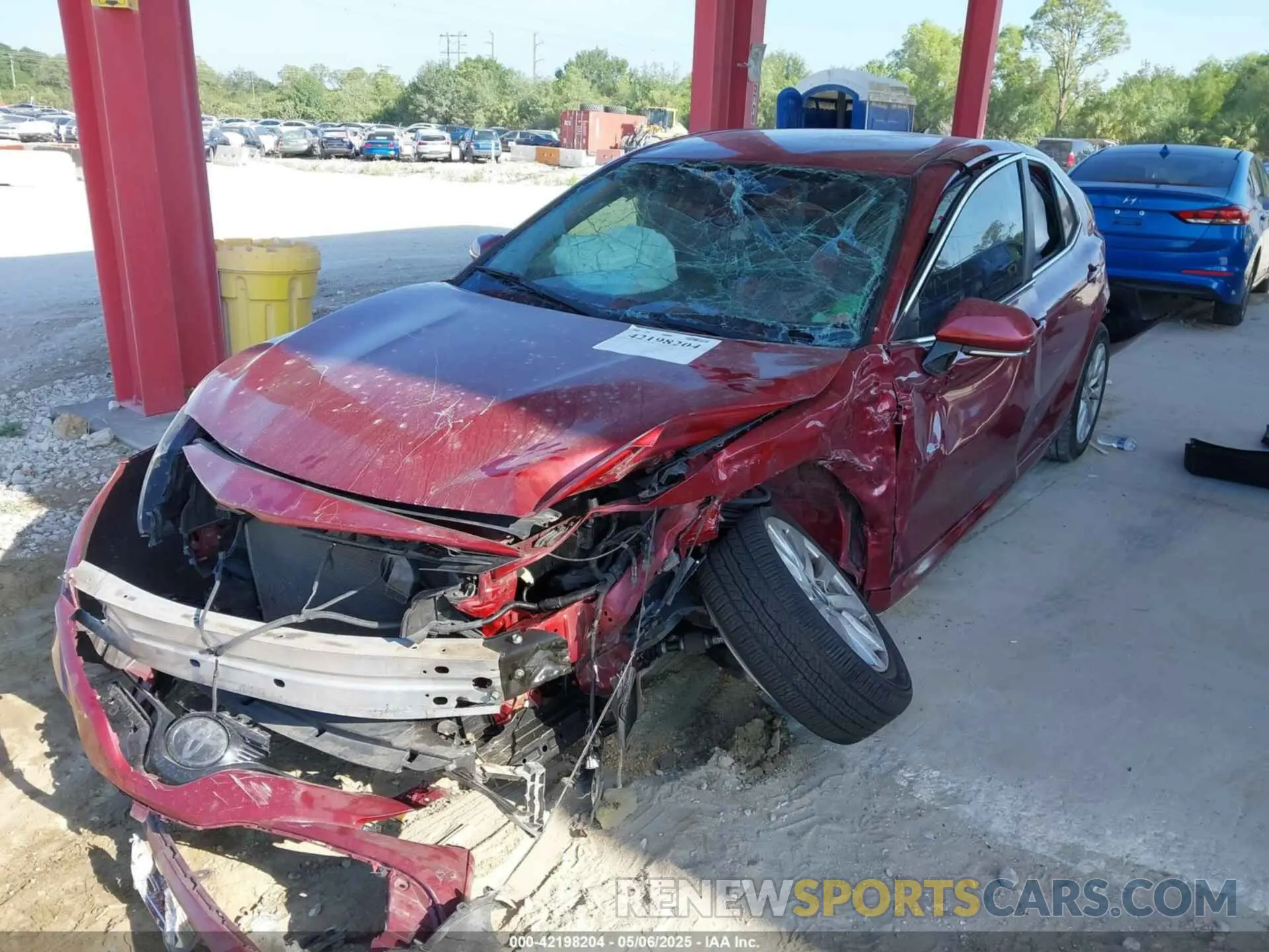 2 fotografías del automóvil dañado 4T1B11HK8KU804619 TOYOTA CAMRY 2019