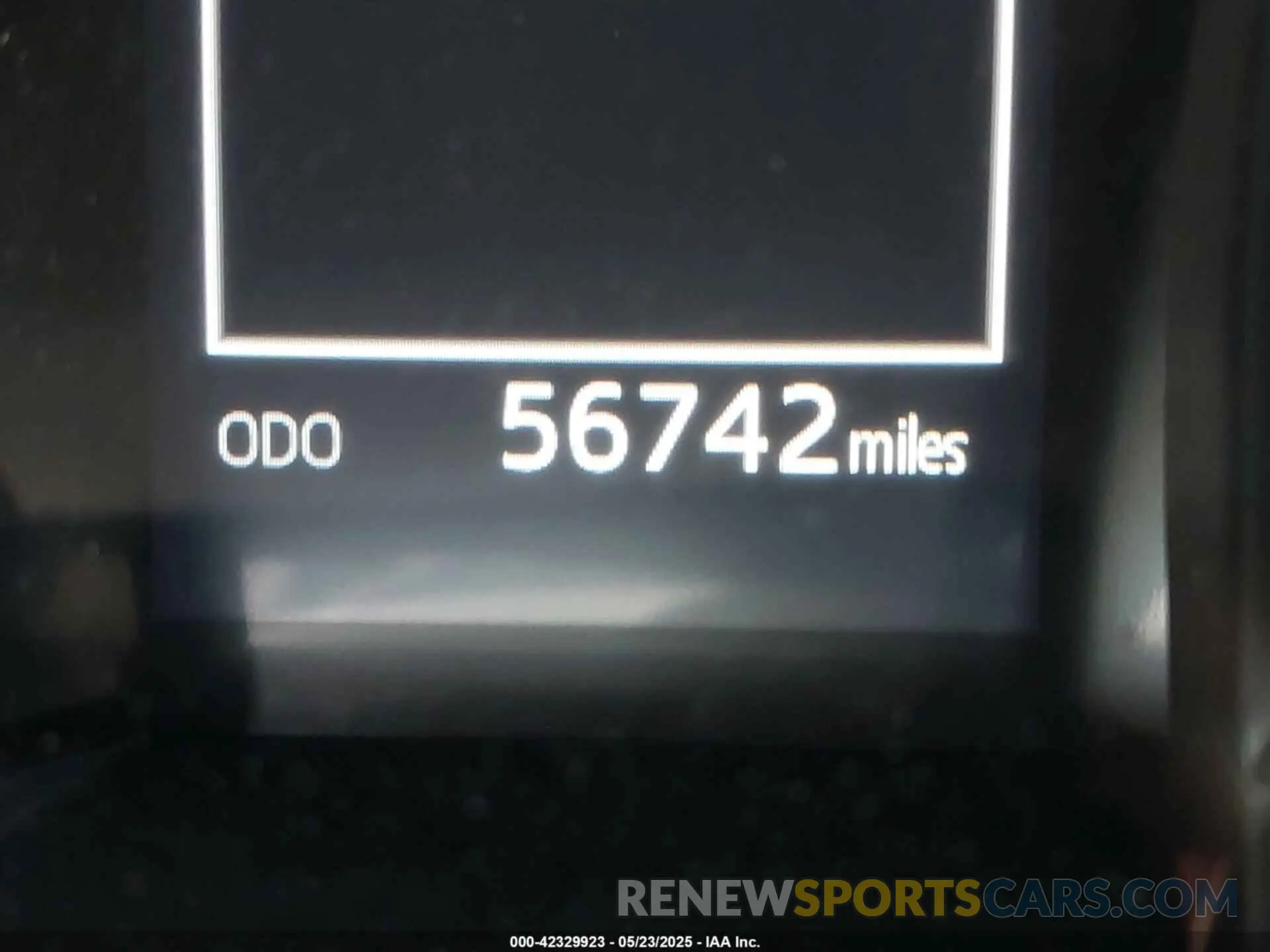 15 fotografías del automóvil dañado 4T1B11HK8KU819010 TOYOTA CAMRY 2019