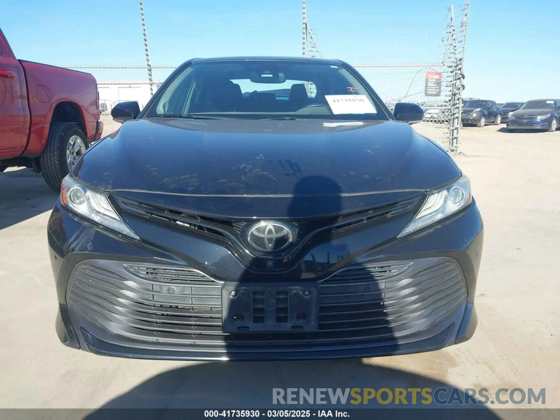 13 fotografías del automóvil dañado 4T1B11HK8KU820433 TOYOTA CAMRY 2019