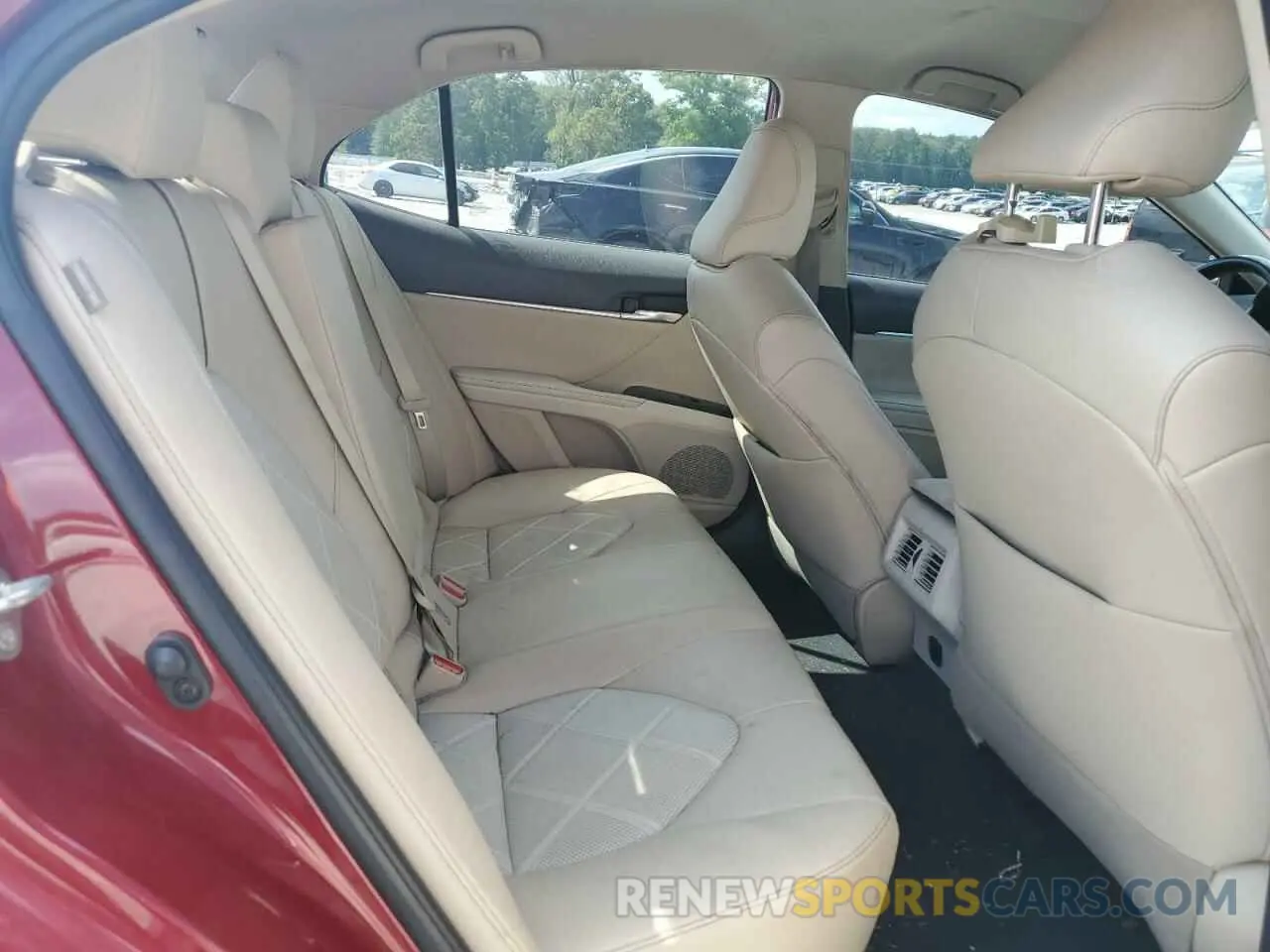 10 fotografías del automóvil dañado 4T1B11HK8KU843114 TOYOTA CAMRY 2019