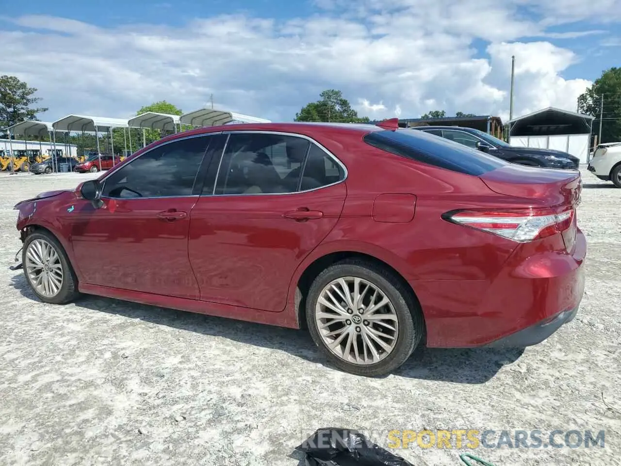 2 fotografías del automóvil dañado 4T1B11HK8KU843114 TOYOTA CAMRY 2019