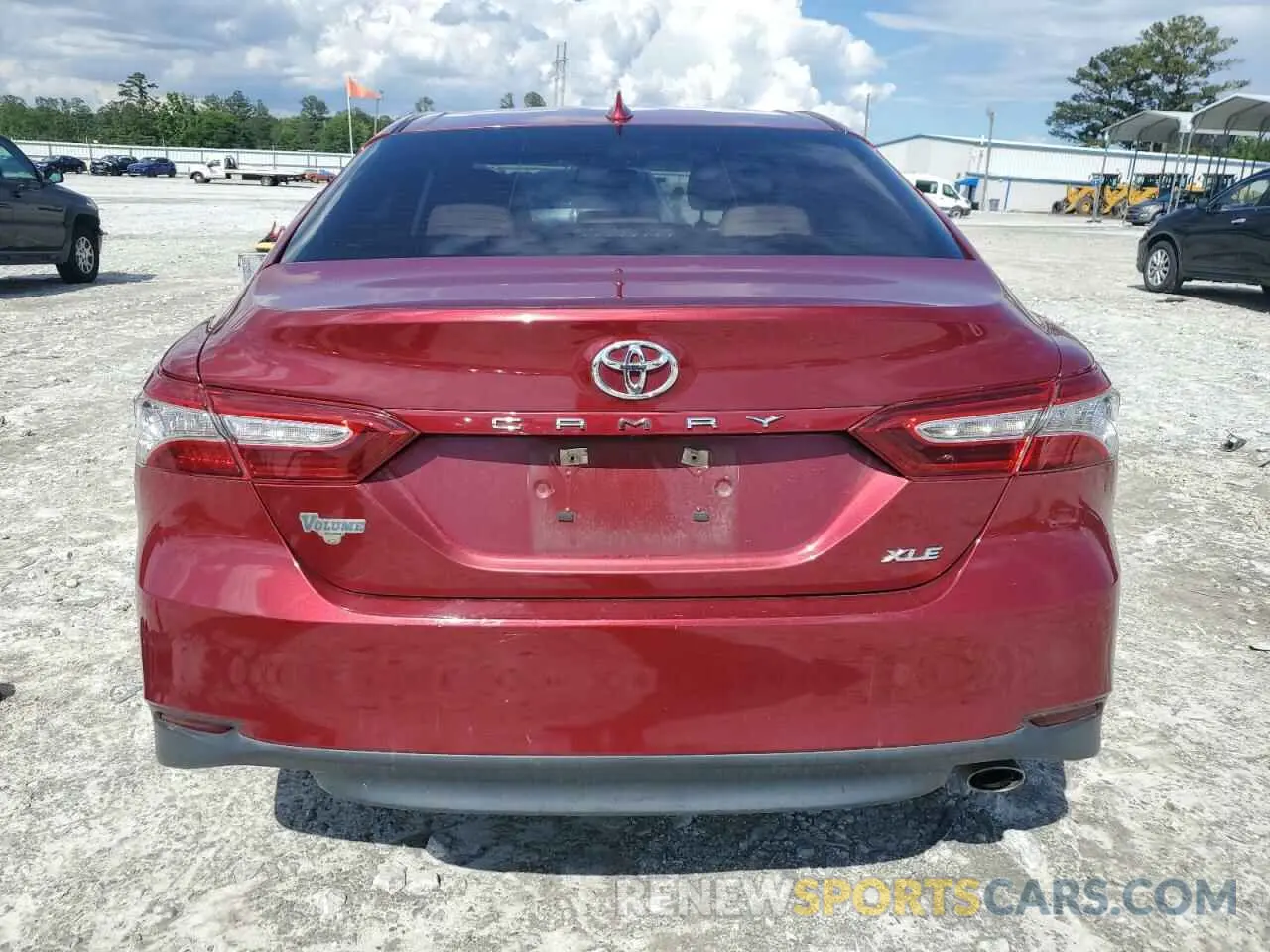6 fotografías del automóvil dañado 4T1B11HK8KU843114 TOYOTA CAMRY 2019