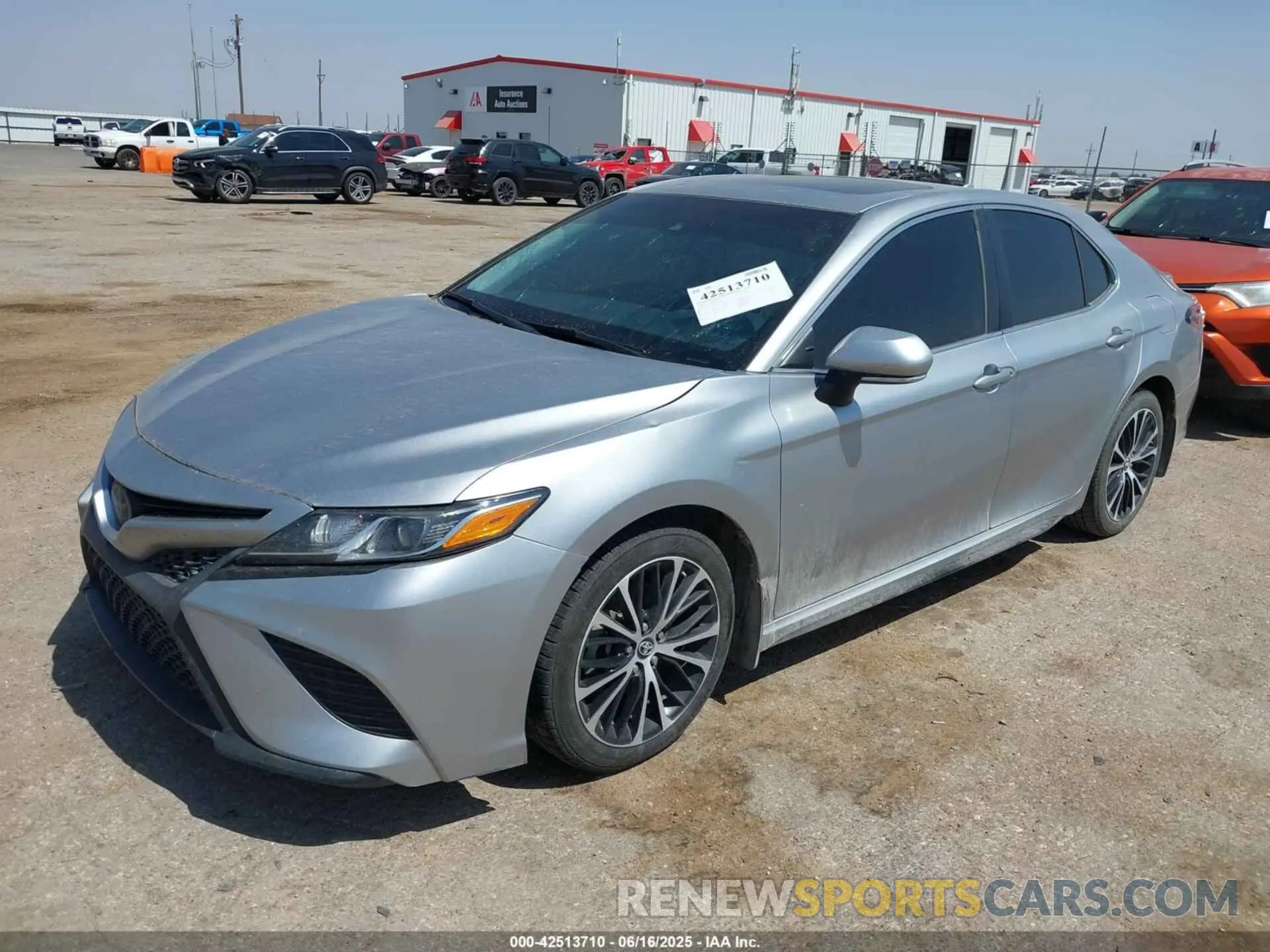 2 fotografías del automóvil dañado 4T1B11HK8KU845686 TOYOTA CAMRY 2019