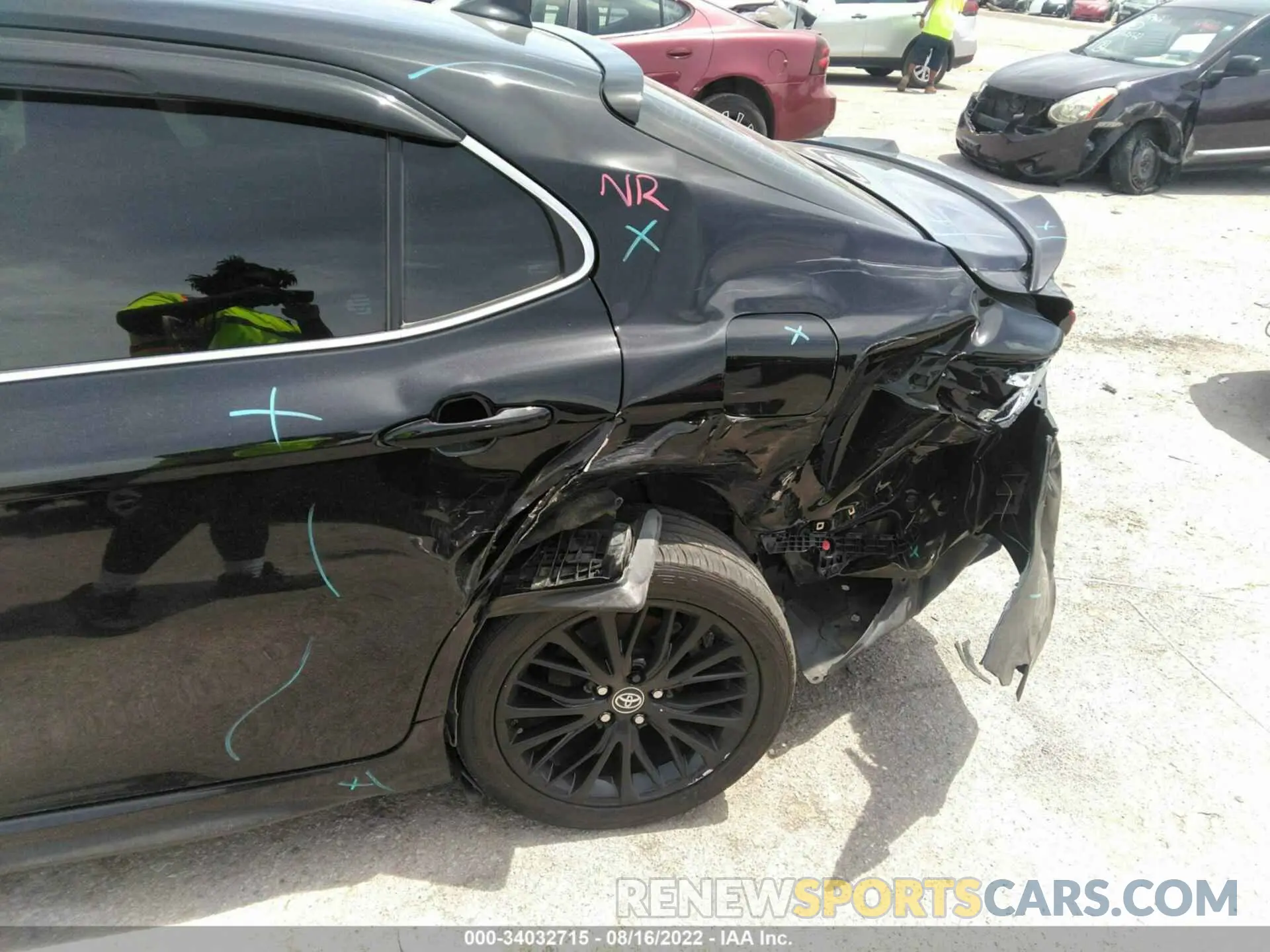 13 fotografías del automóvil dañado 4T1B11HK8KU846501 TOYOTA CAMRY 2019