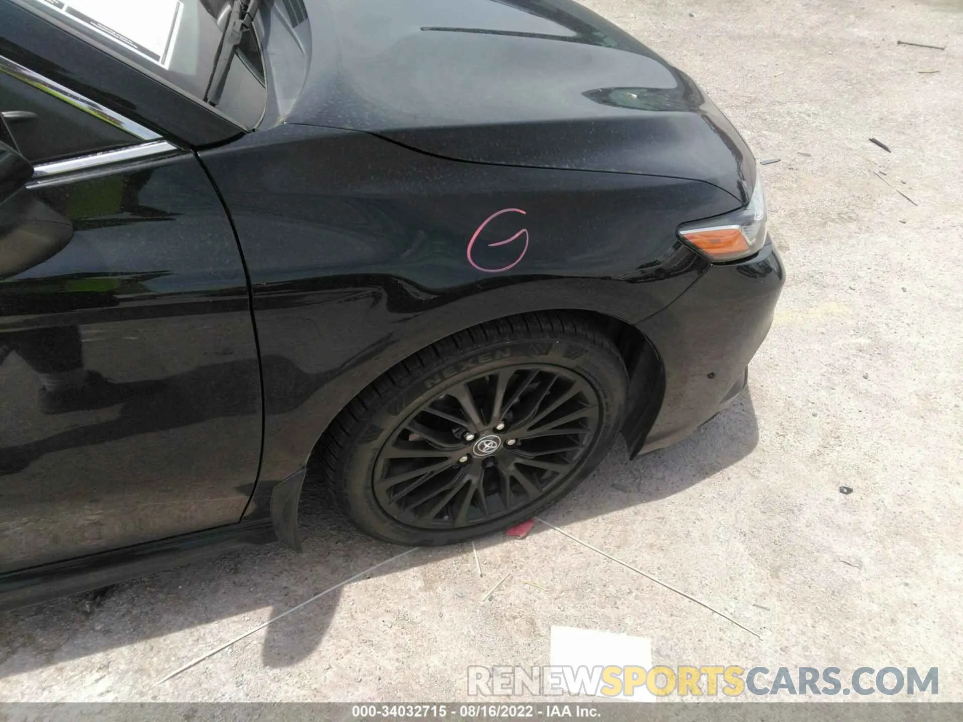 14 fotografías del automóvil dañado 4T1B11HK8KU846501 TOYOTA CAMRY 2019