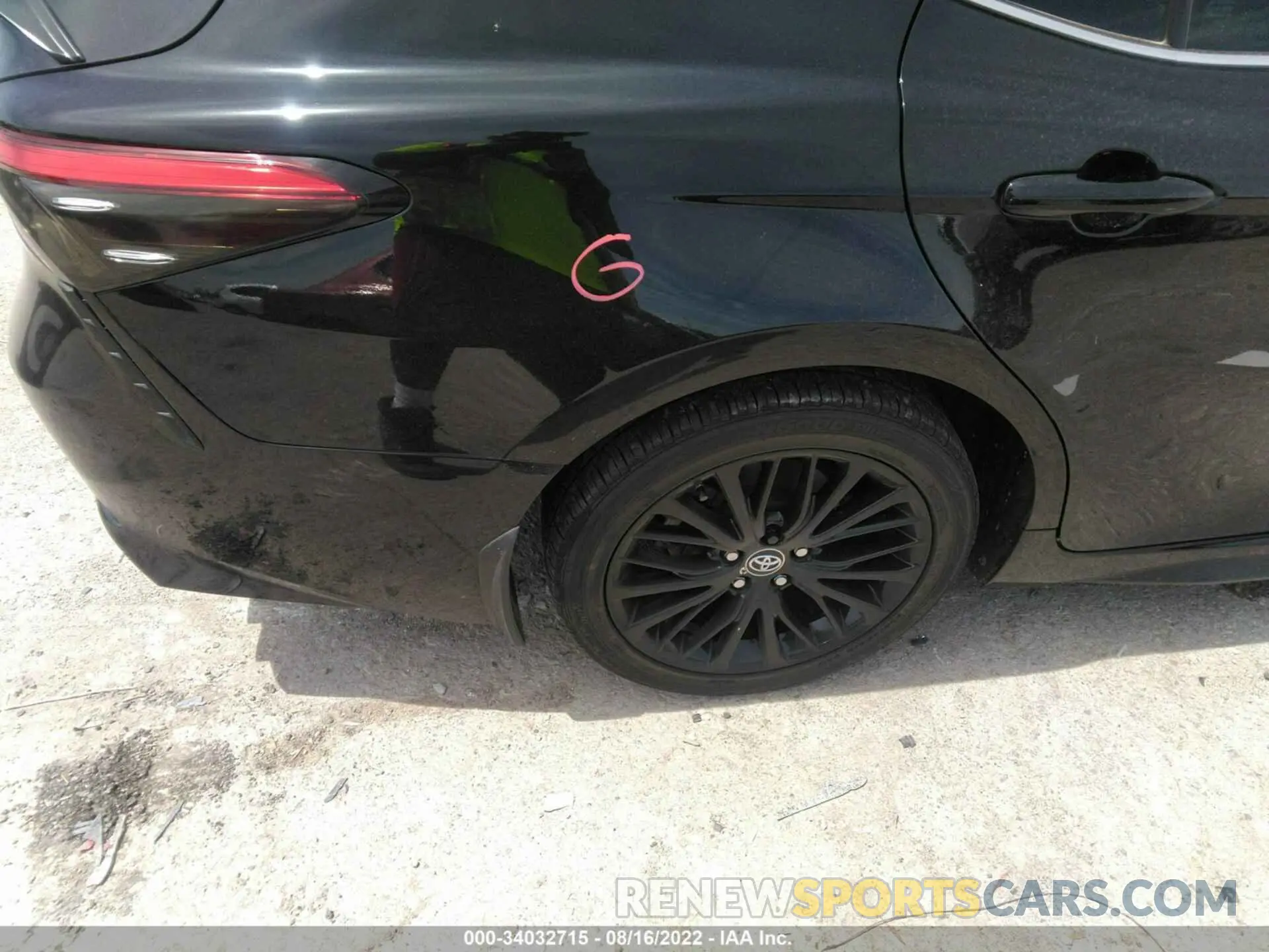 15 fotografías del automóvil dañado 4T1B11HK8KU846501 TOYOTA CAMRY 2019