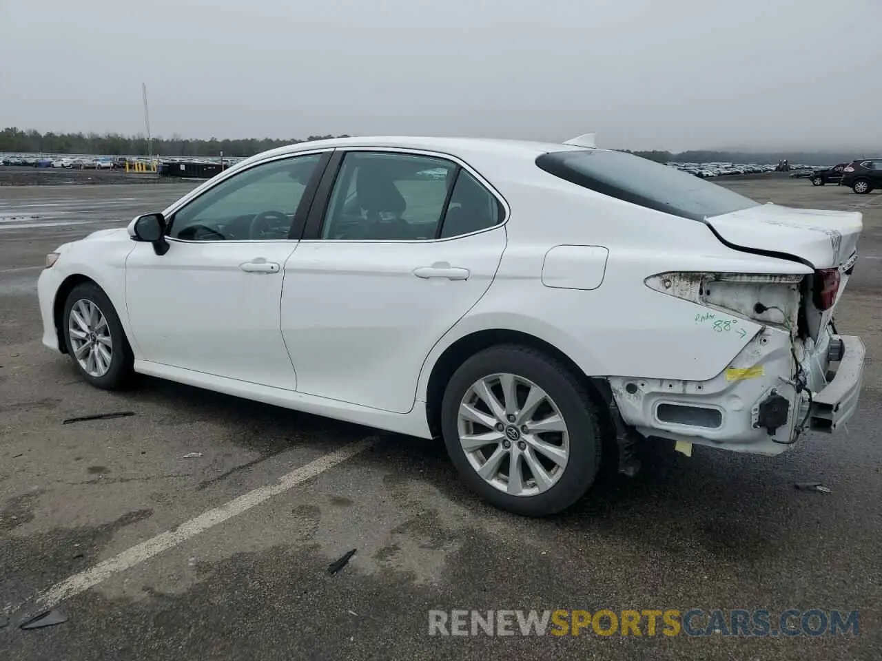 2 fotografías del automóvil dañado 4T1B11HK8KU850788 TOYOTA CAMRY 2019