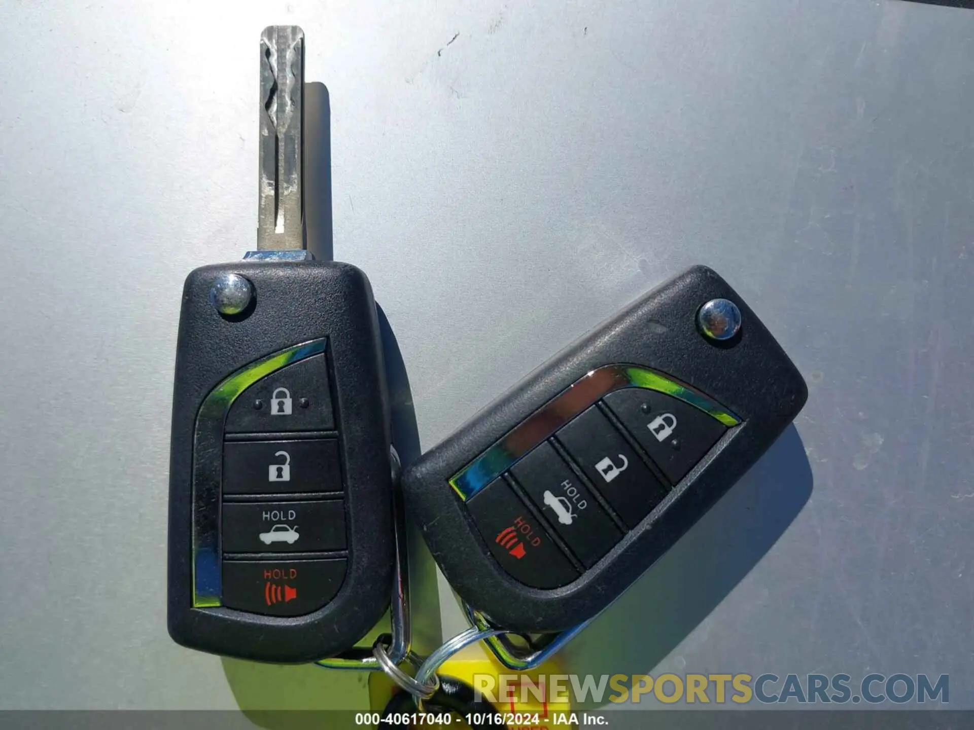 11 fotografías del automóvil dañado 4T1B11HK9KU160516 TOYOTA CAMRY 2019