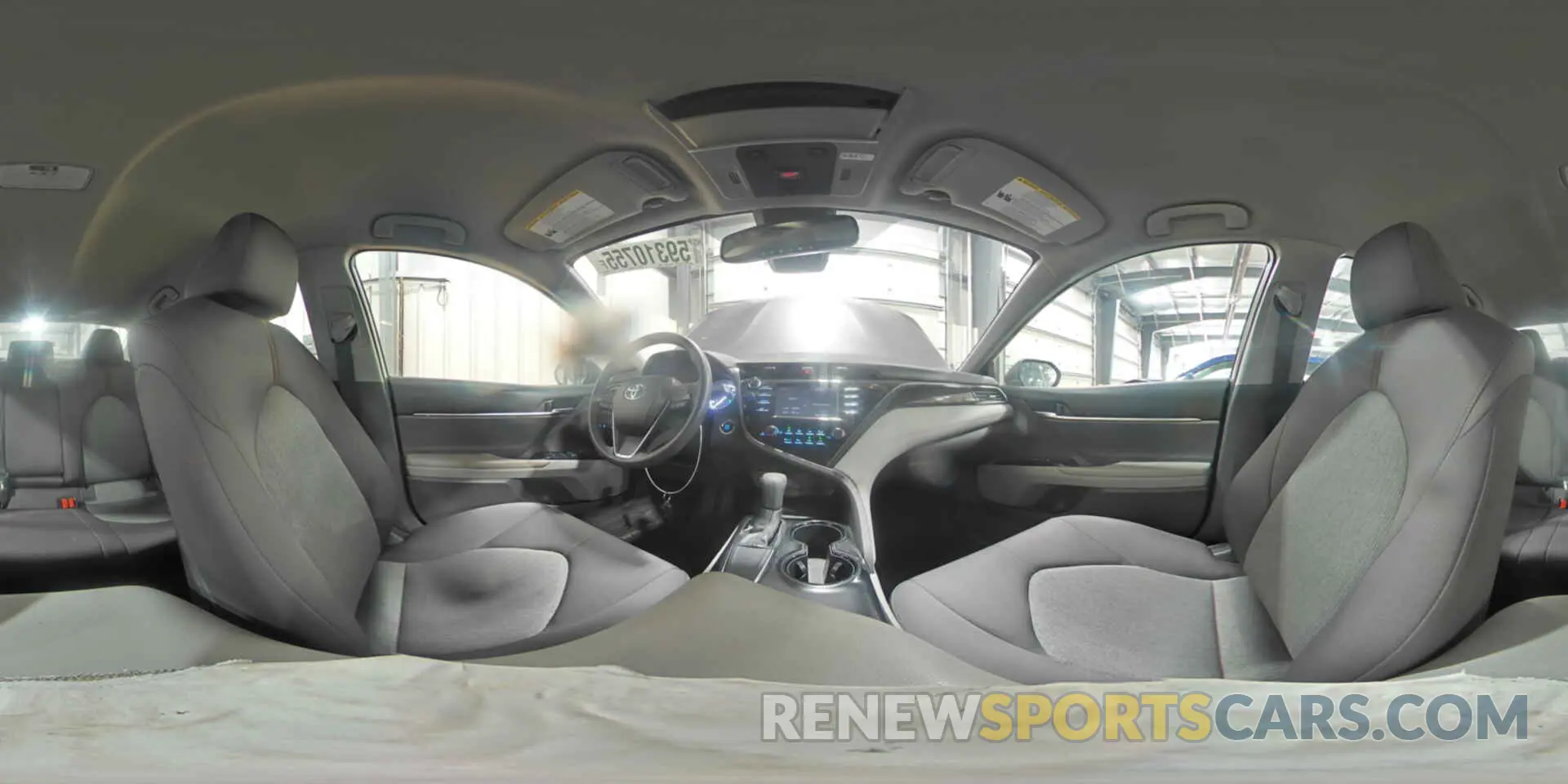 15 fotografías del automóvil dañado 4T1B11HK9KU173931 TOYOTA CAMRY 2019