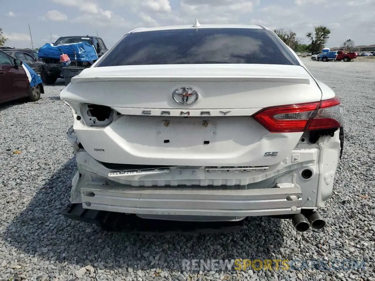 6 fotografías del automóvil dañado 4T1B11HK9KU183195 TOYOTA CAMRY 2019