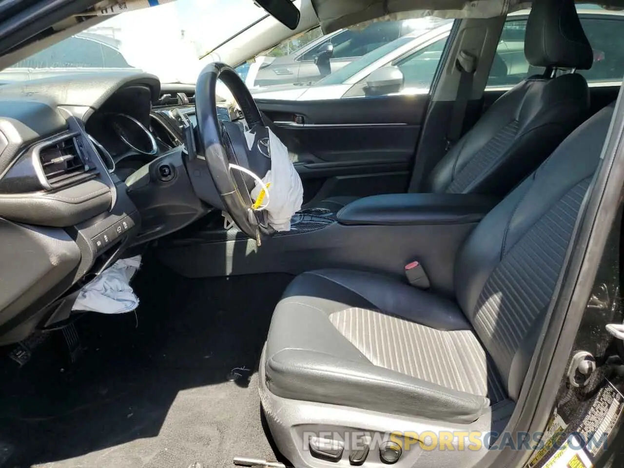 7 fotografías del automóvil dañado 4T1B11HK9KU186694 TOYOTA CAMRY 2019